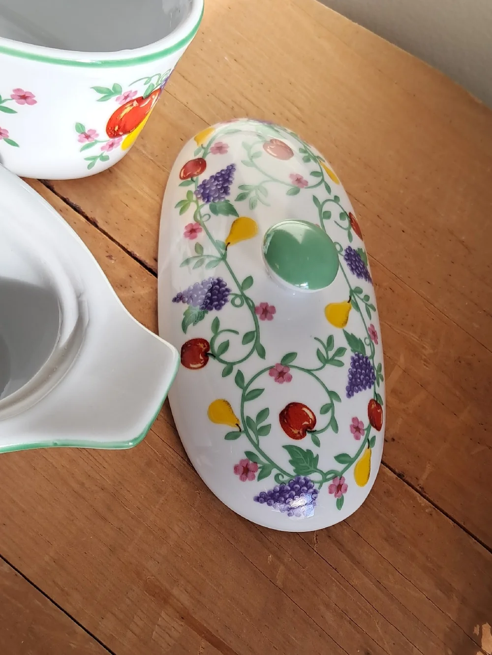 Cook Street Butter Boat Fruit Design 3pc 3 pieces Cottage Country Farmhouse Vtg